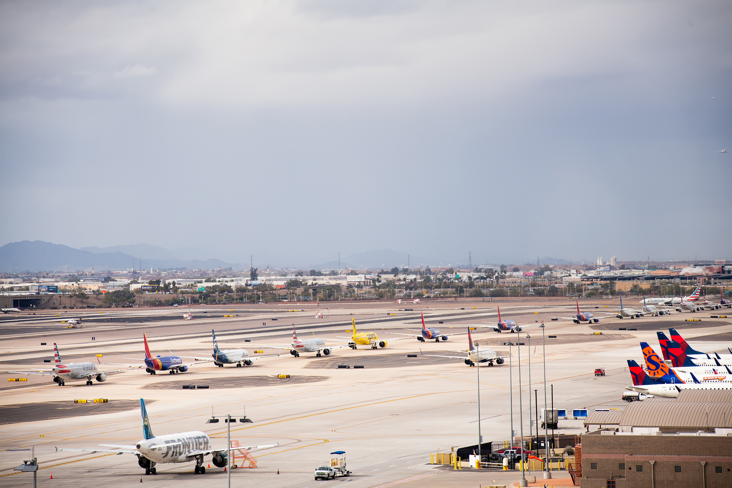 Phoenix Sky Harbor Reminds Memorial Day Travelers to Plan Ahead