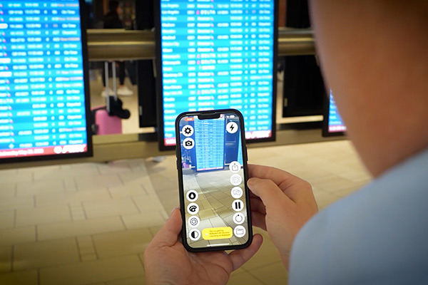  ReBokeh Assists Vision-Impaired Customers