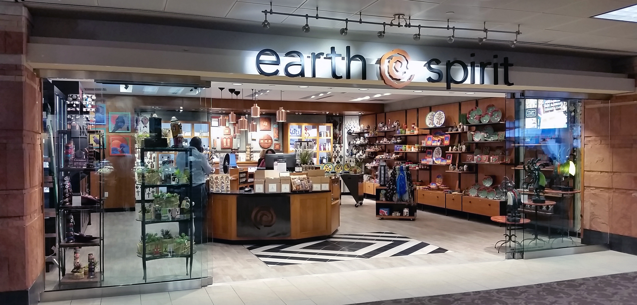 Earth & Spirit in Terminal 4